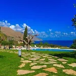 La Tavernetta Отель 4*